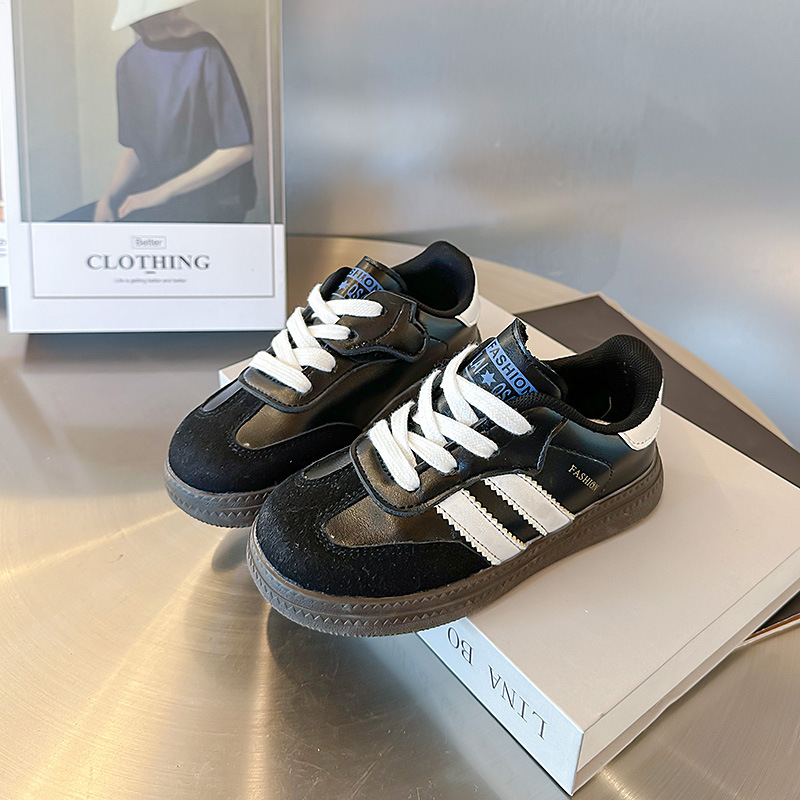 Kids Sneakers K01 image 2