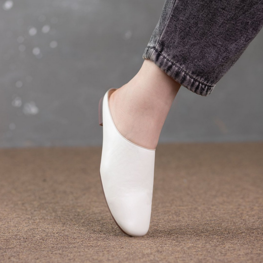 Women's cowhide mules W07 image 2
