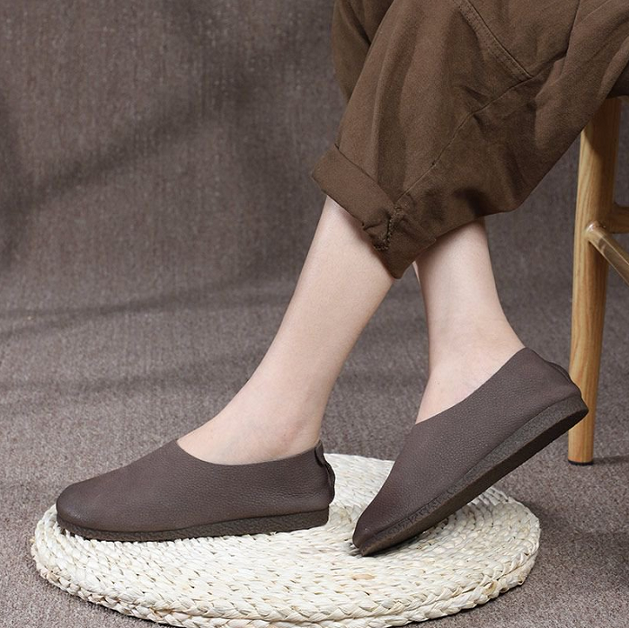 soft leather slip-on flat shoes image 2