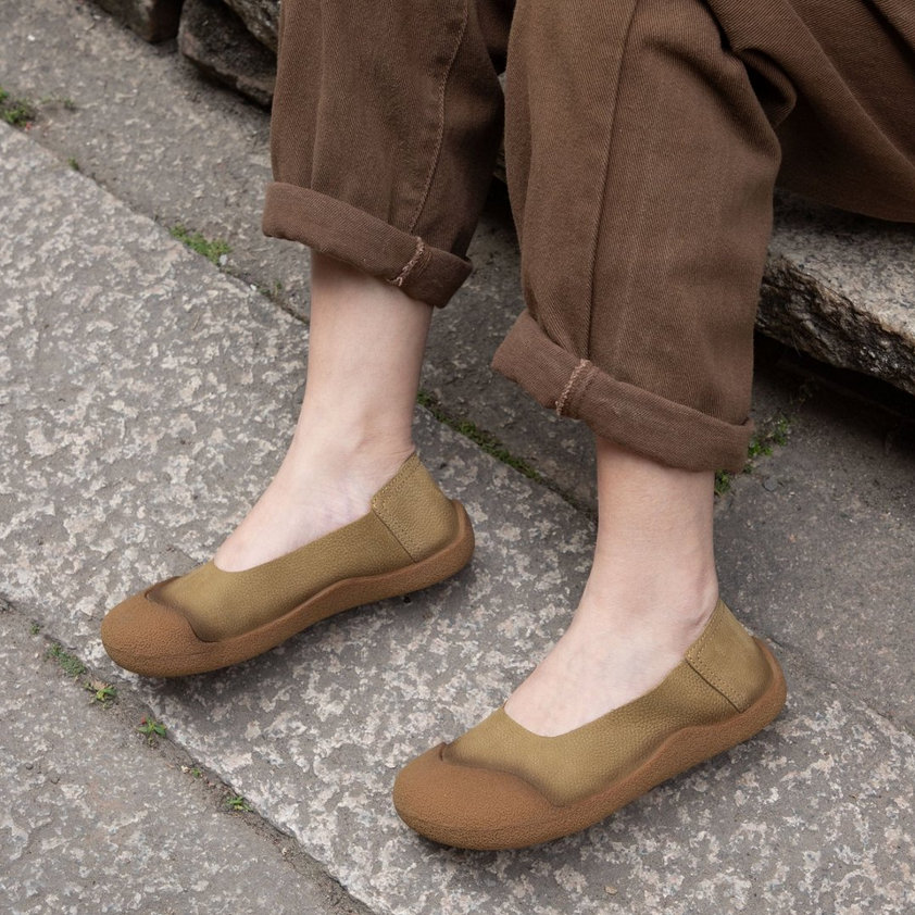 soft leather slip-on flat shoes W20 image 3